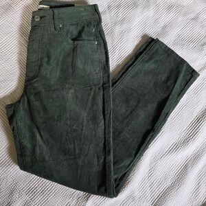 Pacsun dark forest green corduroy mom jeans Size 26 with 27 inch inseam